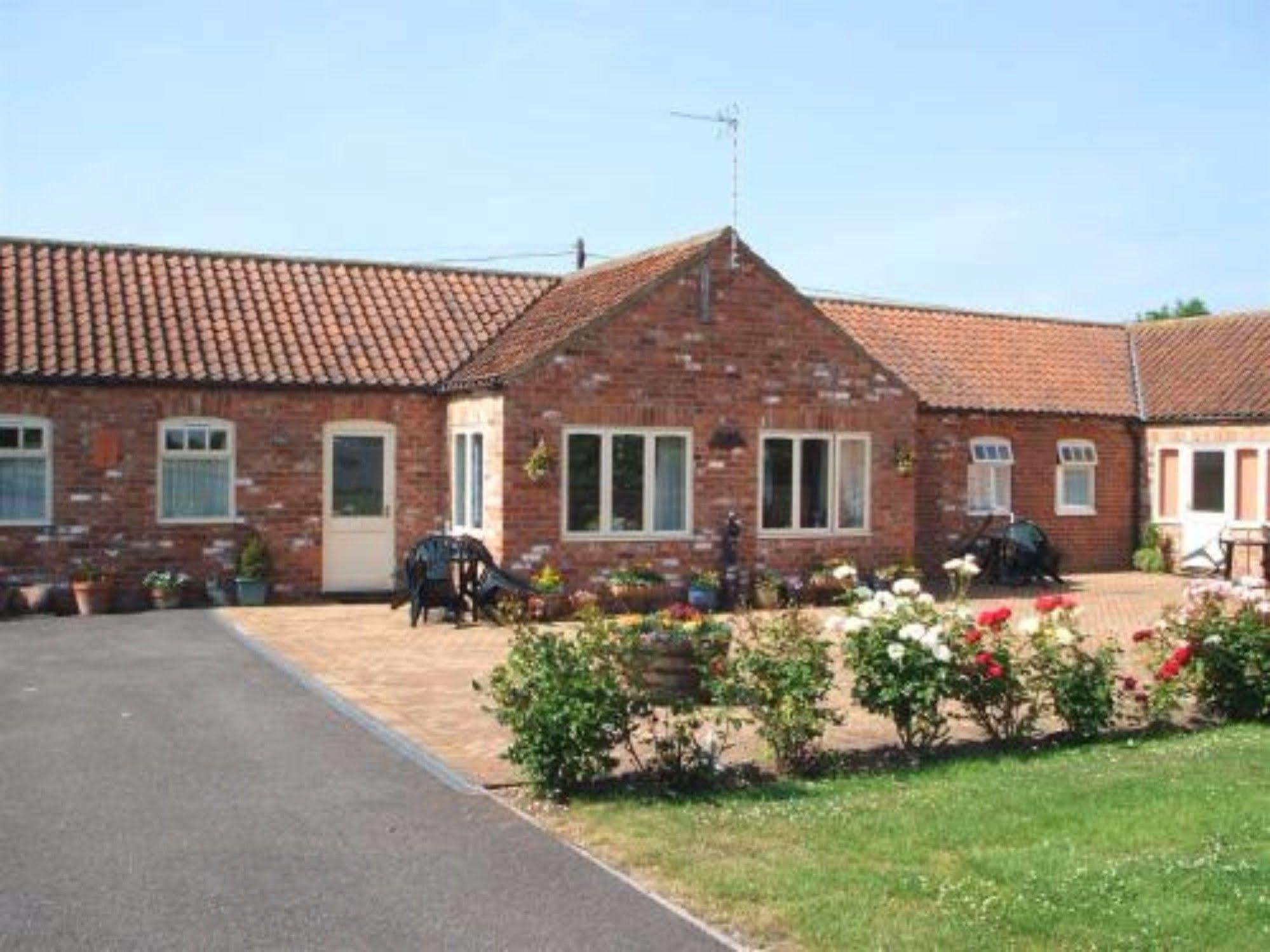 West View Farm 4*